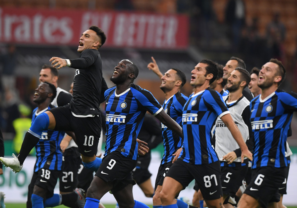 海牛vs西海岸首发：双方均4外援 宋龙萨里奇先发