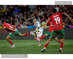 • 你投奔了最大的死敌，叛徒！